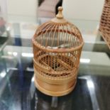 MINIATURE MUSICAL BIRD IN CAGE