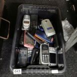JOB LOT '70 OLD PHONES'