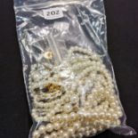 BAG OF COSTUME JEWELLERY