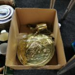 BOX OF BRASSWARE