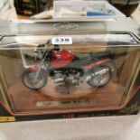 1:10 SCALE MODEL MOTORBIKE BMW