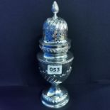 LARGE SILVER SUGAR SIFTER - LONDON APPROX 386 GRAMS