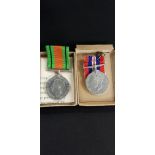 SET OF WW2 MEDALS IN ORIGINAL BOX