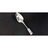 IRISH SILVER STUFFING SPOON DUBLIN APPROX 69 GRAMS