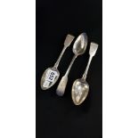 3 IRISH SILVER RAT-TAILED DESSERT SPOONS 1825/26 APPROX 120 GRAMS