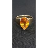 9CT GOLD TOPAZ SET RING