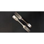 2 IRISH SILVER FORKS - DUBLIN 1834/35 APPROX 147 GRAMS