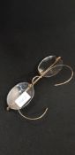 VICTORIAN RIMLESS GOLD TONE SPECTACLES
