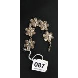 VINTAGE STERLING SILVER FLOWER BRACELET