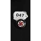 HOME IN THE REICH BADGE (REPRO)
