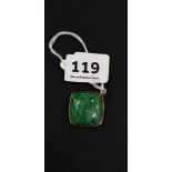 9CT GOLD AND JADE DROP