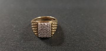 HEAVY 9 CARAT GOLD GENTS RING WITH THIRD CARAT OF DIAMONDS