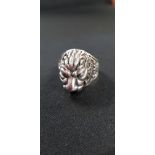 SILVER LION HEAD RING