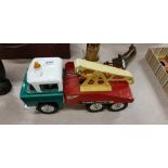 OLD TIN PLATE TRI-ANG DUMP TRUCK