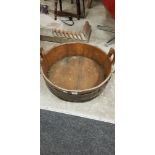 ANTIQUE TUB