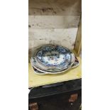 QUANTITY OF VICTORIAN PLATES (4)