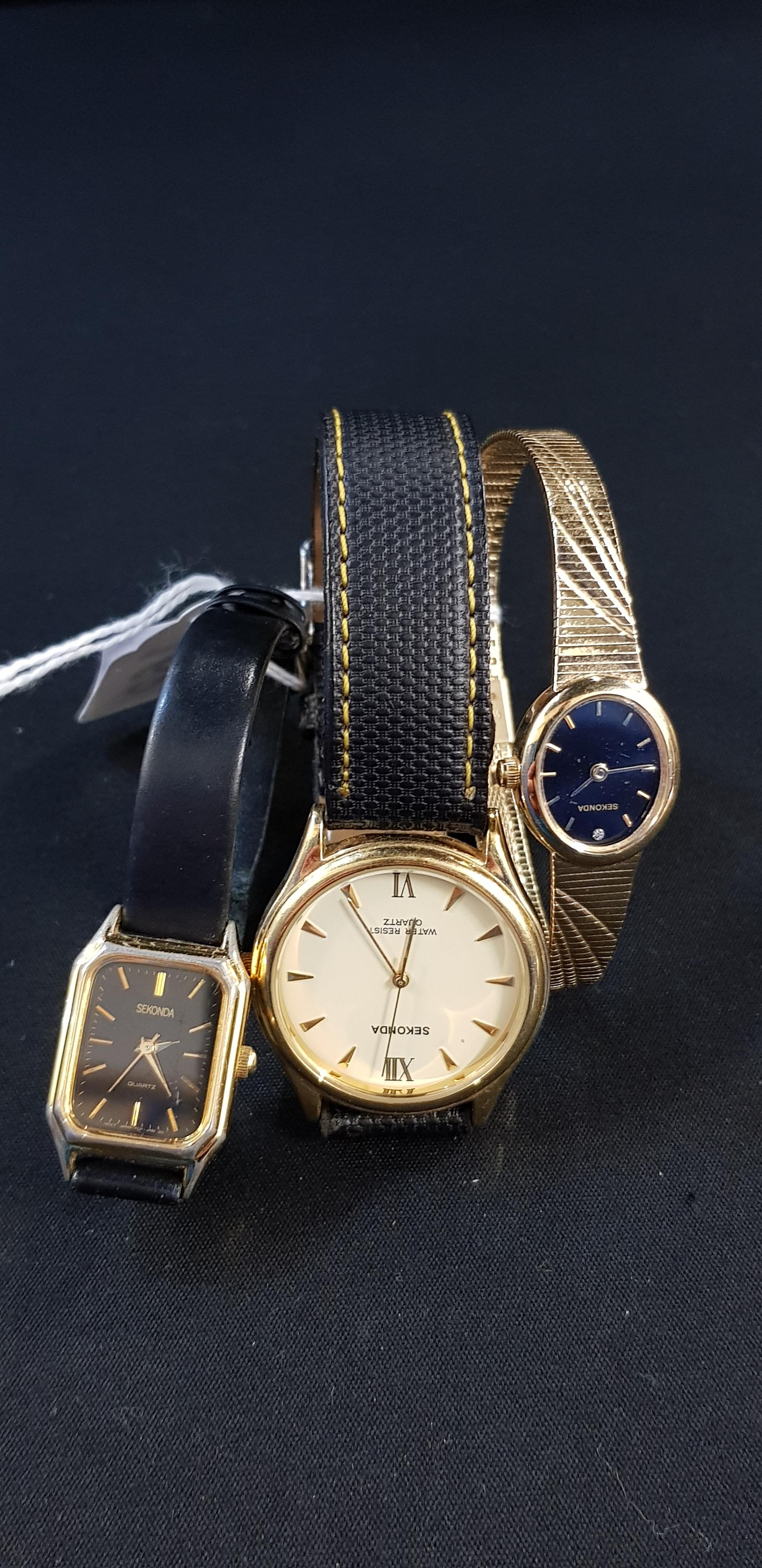 3 SEKONDA WATCHES