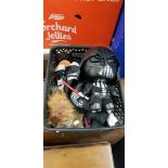 BOX OF STARWARS ITEMS