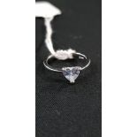 SILVER CZ HEART RING