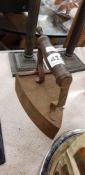 ANTIQUE SMOOTHING IRON COMPLETE WITH METAL BRICK INSERT