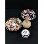 2 CROWN DERBY DISHES , MINIATURE VASE & PILL BOX