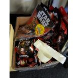 BOXLOT OF STAR WARS ITEMS