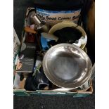 BOX OF MOSTLY KITCHEN ITEMS