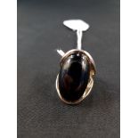 HEAVY SILVER ONYX SET RING