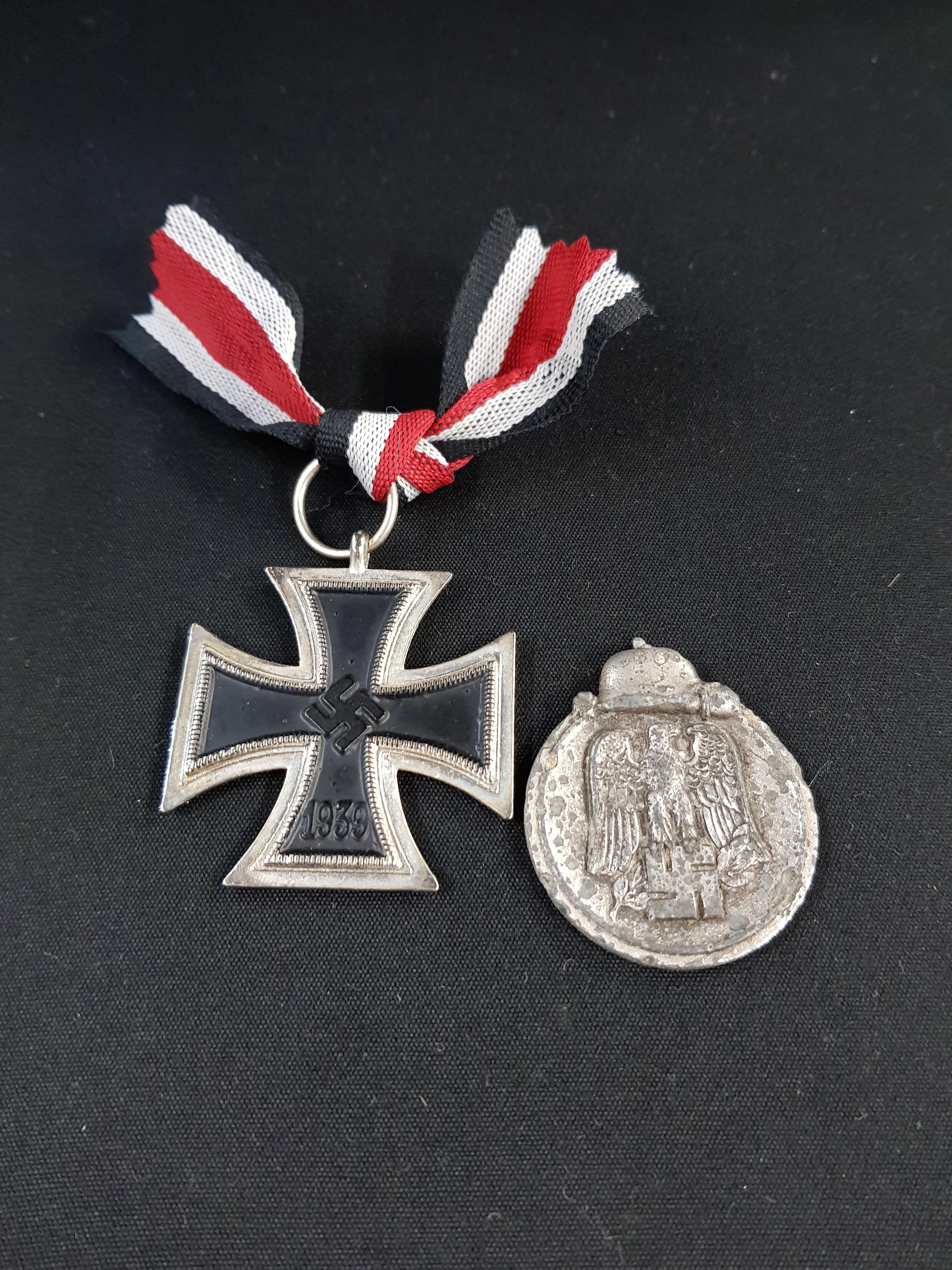 WW2 1939 GERMAN IRON CROSS & EASTERN FRONT MOISEN 1941/42 MEDAL