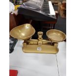 SET OF BRASS SCALES