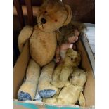 3 ANTIQUE TEDDY BEARS AND DOLL
