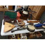 QUANTITY OF ANTIQUE MUSICAL INSTRUMENTS