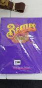 BEATLES BOOK - SERGENT PEPPERS LONELY HEARTS COMPLETE LYRICS COLLECTORS BOOK
