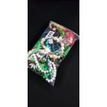 BAG OF RETRO BEADS