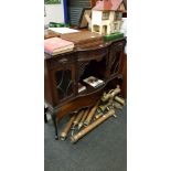 VICTORIAN SIDEBOARD