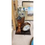 LIGHTHOUSE CLOCK & GLASS VASE