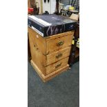 PINE 3 DRAWER CHEST