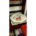 ROYAL WORCESTER CABINET PLATE AND 1 OTHER