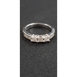 14CT WHITE GOLD 9 STONE DIAMOND RING