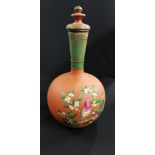 CHINESE ANTIQUE VASE AND LID