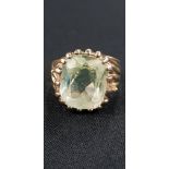 10CT GOLD AND LEMON STONE RING