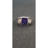 18 CARAT GOLD TANZANITE (1.8 CARAT) & DIAMOND (0.80 CARAT) 3 STONE RING