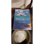 BOOK - SHORTS