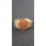 9 CARAT GOLD GENTS SIGNET RING