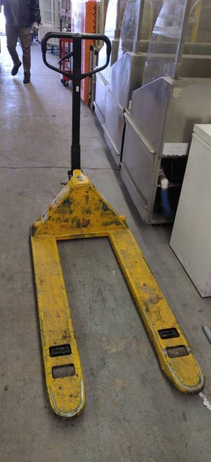 PALLET JACK 5500 LB CAPACITY