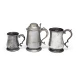 An early Victorian pewter pint mug (3)
