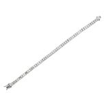 A diamond line bracelet (2)