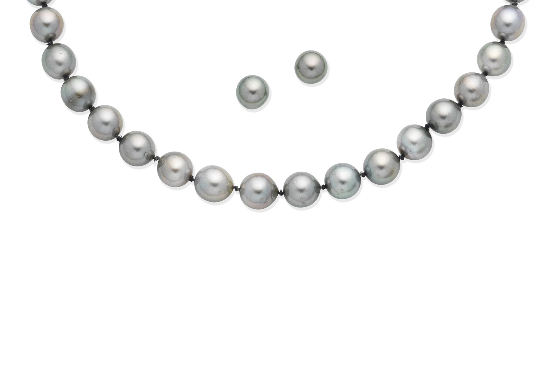 A cultured pearl necklace and earstud suite (2)