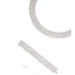 A diamond collar and bracelet suite (2)