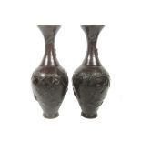 A pair of bronze vases Meiji era, late 19th century (2)